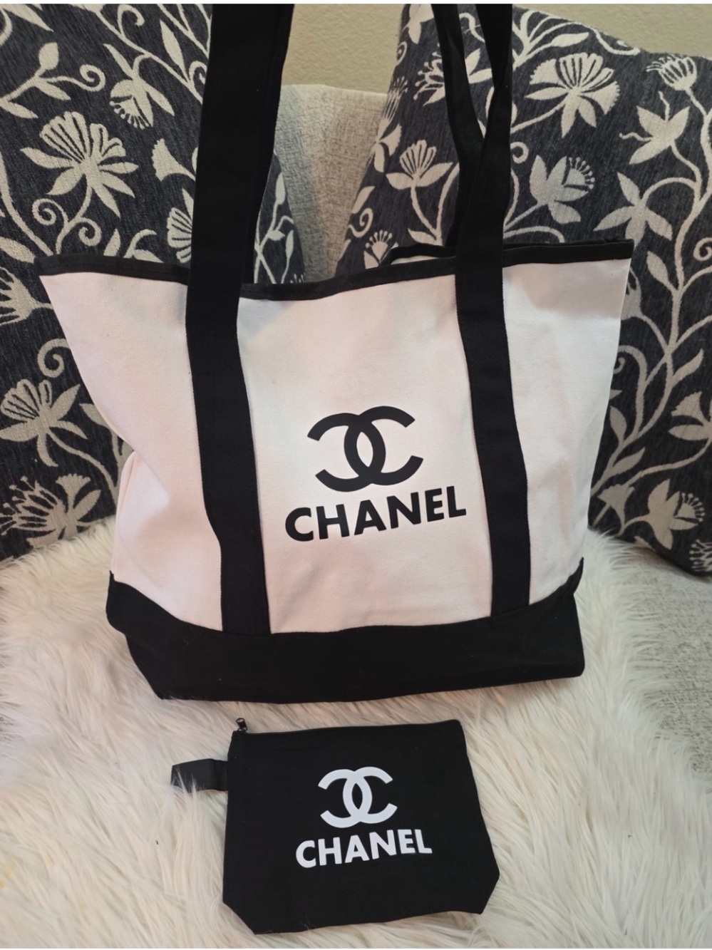 Handmade Luxury /Designer Black and White Canvas Tote with Matching Pouch NWOT